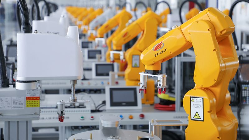 小标题：一、定制周期的决定因素